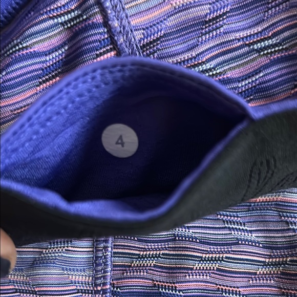 Lululemon What The Sport Short, Size 4-EUC - Picture 7 of 7